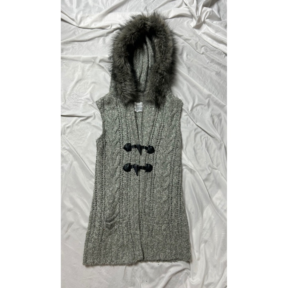 Aeropostale Grey Cable Knit Hooded Sweater Vest Faux Fur Trim Toggle M